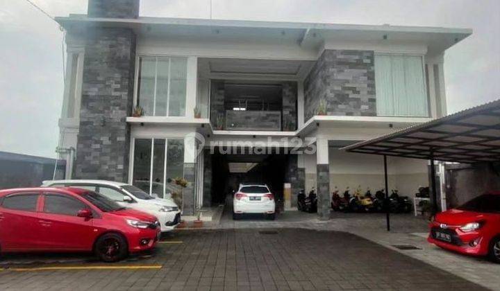 KODE KY014
Dijual Kost Exlusive di Jogja area kampus UMY 
Dekat ring road selatan Yogyakarta Ruang Usaha 1200 m Bagus 1