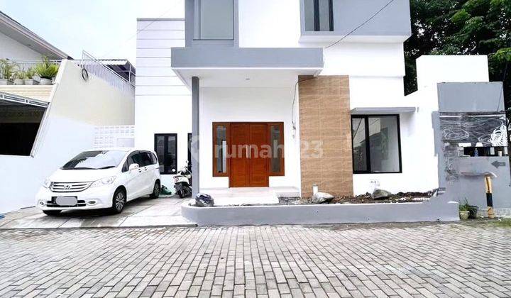 RUMAH MEWAH 2 LANTAI BARU DALAM PERUMAHAN DI JALAN KALIURANG KM. 9.5 NGAGLIK SLEMAN 2 Lantai Rumah SHM Bagus 2 Lantai Rumah SHM Bagus 2