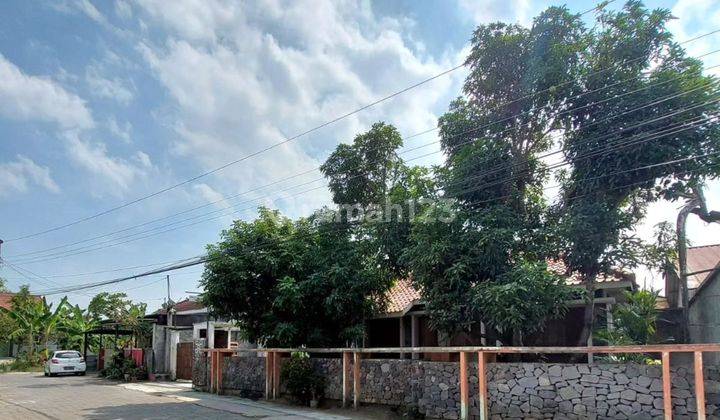 RUMAH ETNIK KLASIK JATI DENGAN TANAH LUAS DI NOGOTIRTO GAMPING SLEMAN DEKAT KE PUSAT KOTA JOGJA

Harga:  3,5 Milyar [Nego]
----------------------------------------
Legalitas : SHM IMB

AKSES MUDAH SIMPANGAN
DALAM RINGROAD
l: 2