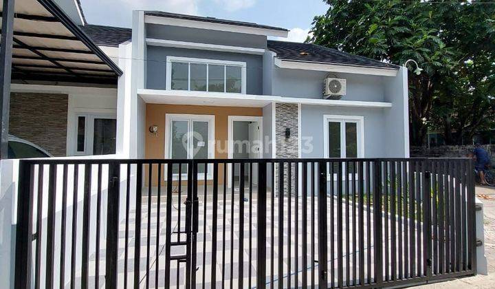 RUMAH BARU CANTIK MINIMALIS MODERN DALAM PERUMAHAN DI PURWOMARTANI KALASAN SLEMAN DEKAT SWALAYAN PAMELA 7

Lokasi:
Perumahan Pesona Purwo Indah

Harga: 832 Juta [ Nego ]
----------------------------------------
Legalitas:
SHGB PT 
( Bs ditingkatkan ke SHM 2