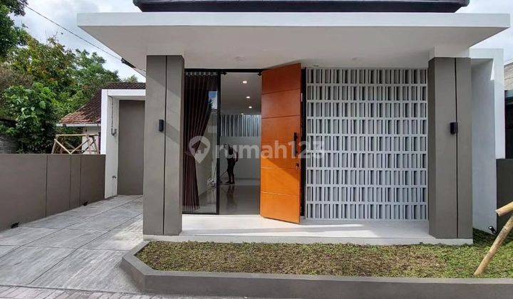 RUMAH BARU CANTIK DESAIGN MODERN KEKINIAN DI PURWOMARTANI DEKAT BUDI MULIA TAJEM SLEMAN

ON PROGRES PEMBANGUNAN

 1