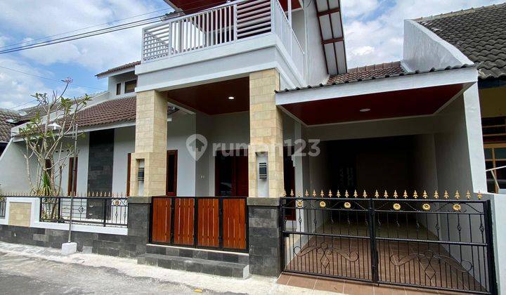 Rumah Cantik Estetik 2 Lantai Like Villa Dalam Perumahan One Gate Di Tirtomartani Kalasan Sleman Dekat Gedung  1