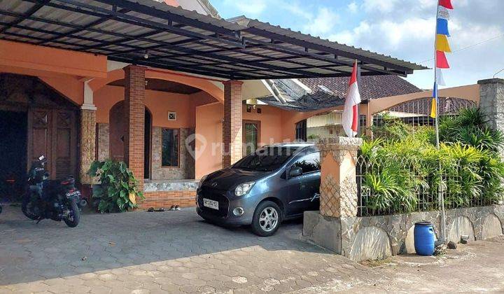 RUMAH MEWAH ASRI DENGAN TANAH LUAS DI MAGUWOHARJO DEPOK SLEMAN DEKAT PASAR STAN MAGUWO

Harga: 1.9 Milyar [ Nego ]
-----------------------------------------
Legalitas: SHM IMB

Maghnet Kawasan:
--------------------------------
Dekat Pasar Stan Maguwo
 1