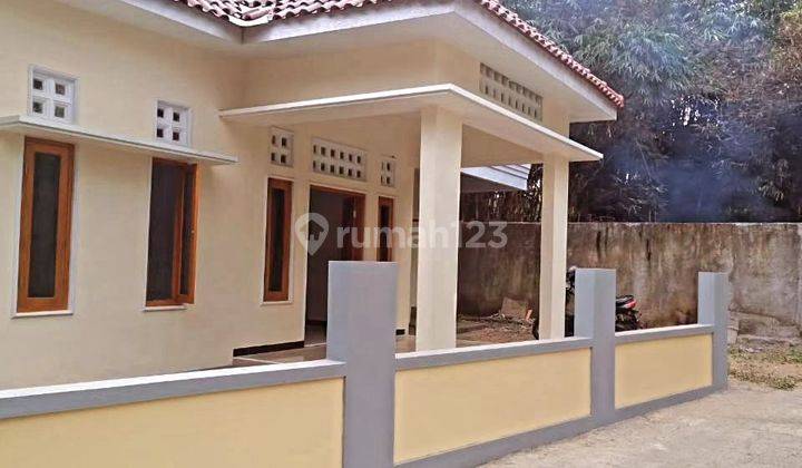 RUMAH BARU MINIMALIS LIMASAN - HARGA SUPER EKONOMIS DENGAN TANAH LUAS DI SAYEGAN SLEMAN DEKAT PASAR NAMBONGAN

 2