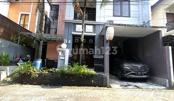 Rumah Mewah 2 Lantai Full Furnished Dalam Clusterf Dalam Ringroad Dekat Pln Gedongkuningharga: Rumah Mewah 2 Lantai Full Furnished Dalam Clusterf Dalam Ringroad Dekat Pln Gedongkuningharga: