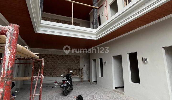 KOST EKLUSIF 13 KAMAR POTENSI PRODUKTIF DALAM RINGROAD MAGUWOHARJO DEKAT HOTEL SHERATON

PROGRES FINISHING
KAWASAN MAHASISWA

Harga: 2.9 Milyar [ Nego ]
-----------------------------------------
Legalitas: SHM PBG

Maghnet Kawasan:
----------------------- 2