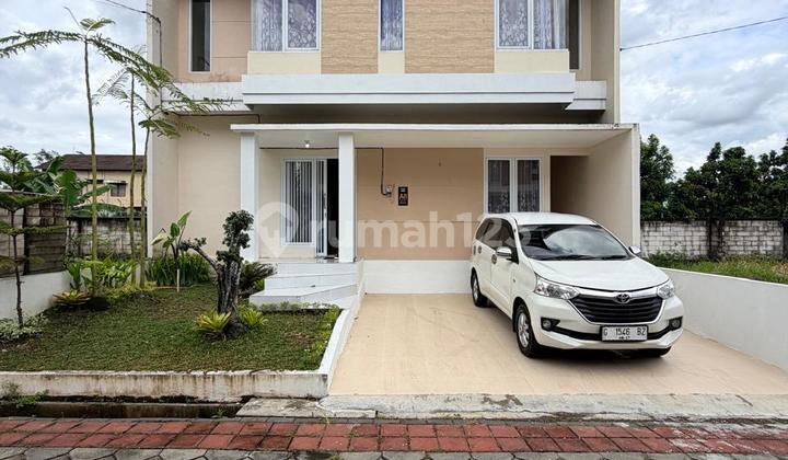 Rumah Mewah Modern 2 Lantai Dalam Perumahan One Gate System di Jalan Gito Gati Dekat Sch Mall Rumah Mewah Modern 2 Lantai Dalam Perumahan One Gate System di Jalan Gito Gati Dekat Sch Mall