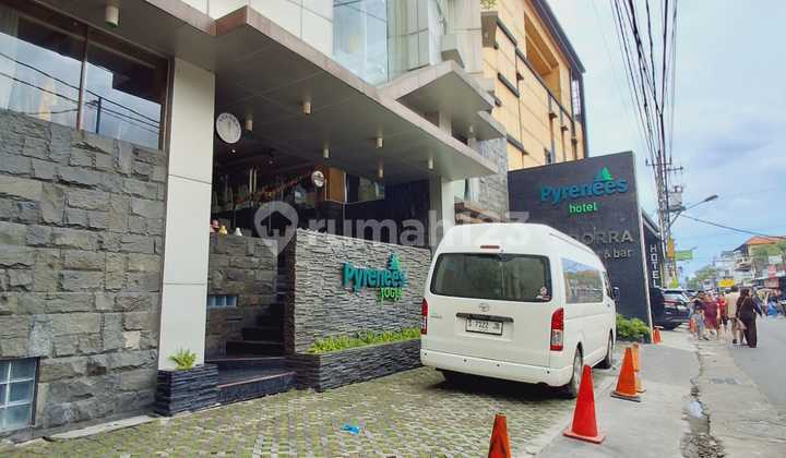 ⁰Hotel Istimewa 4 Lantai 28 Kamar Full Furnished Include Managemen Tinggal Melanjutkan Saja di Ring 1 Malioborohlegalitas: Shgb Pbbdalam Ring 1 Malioboro*Maghnet Kawasan:*Dekat Pusat Kota Alun-Alun Utaradekat Mall