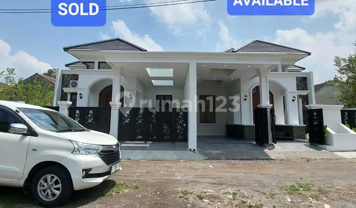 Rumah Mewah Klasik Modern - Berkualitas Premium Di Jalan Kaliurang Km. 13 Sukoharjo Ngaglik