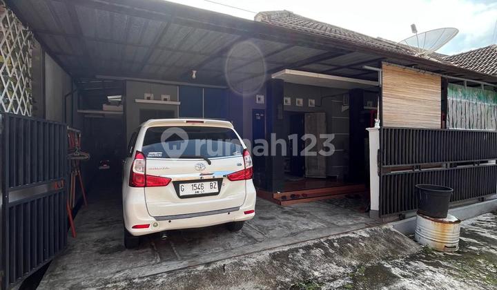 Rumah Minimalis Dalam Mini Cluster 6 Unit Di Jalan Kapten Haryadi Ngaglik Sleman Dekat Perum Pesona Merapi 2
