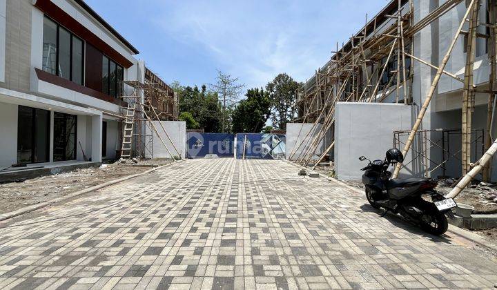 Rumah Baru Dalam Perumahan Di Condongcatur Dekat Ugm  2