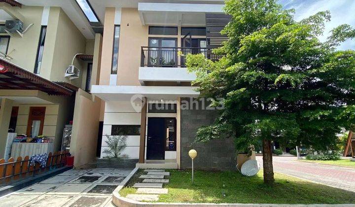 Rumah Mewah 2 Lantai Unit Hook Dalam Perumahan Elite Pondok Permai Giwangan Banguntapan 

h 2