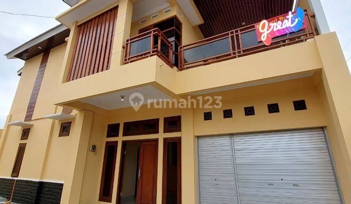 Rumah Kuning Cantik 2 Lantai Istimewa Dengan Tanah Luas Di Jalan Godean Km 6 Sidoarum Dekat Kampus Unisa 1