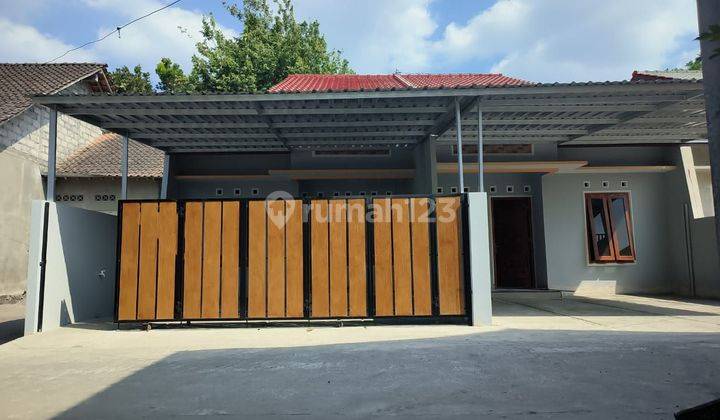 Super Murah
rumah Cantik Super Murah Baru Gress Di Dekat Pasar Jangkang  Ngemplak Sleman 1