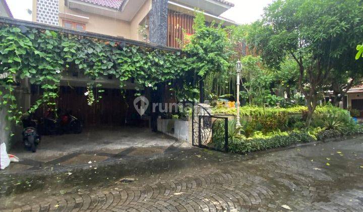 Rumah Mewah 2 Lantai Istimewa Dan Nyaman Full Taman Dalam Perumahan Elite Tirtasani Residence Trihanggo Gamping Sleman  1