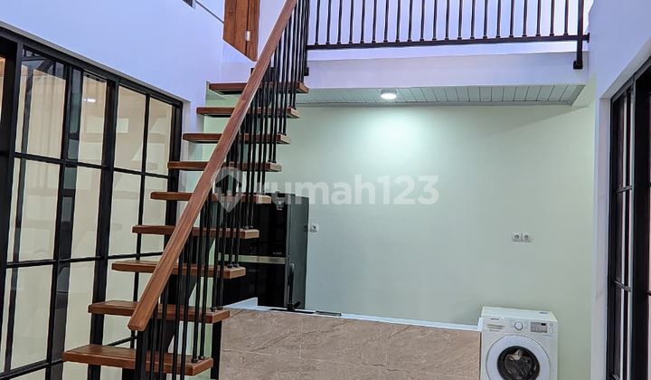 Nice House on Jl Bibis Godean Suitable for Investment 2