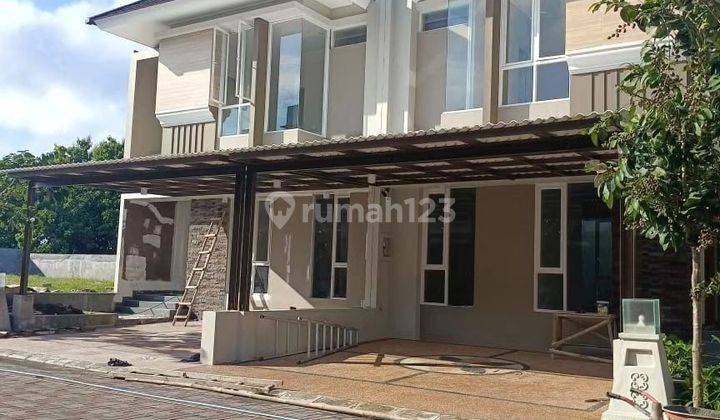 Rumah Minimalias Modern 
perumahan 
dekat Ugm & Sekolah Al Azhar

 2