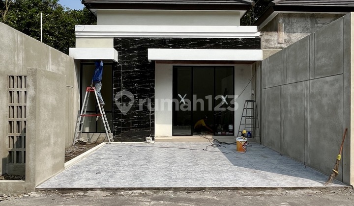 Rumah Baru Dekat Pasar Genta Uii Kzksl 1