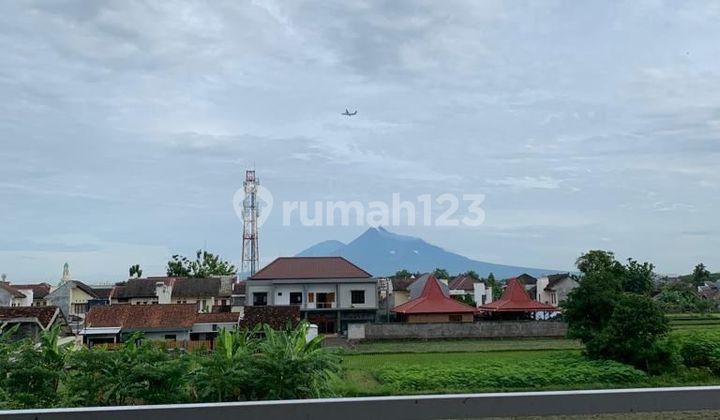 Dijual Rumah 2 Lantai Semi Furnish Selangkah Ke Jec, Banguntapan, Bantul 2