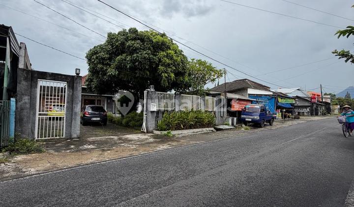 Strategis Banget‼️Stratrumah Mewah 1 Lantai dengan Tanah Luas Strategis Bangettepi Jalan Aspal di Sembego Maguwoharjo Depok Slem 2