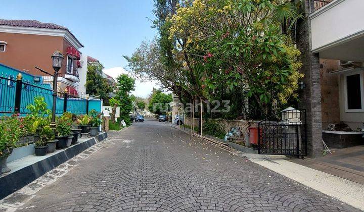 Rumah Mewah 2 Lantai Mediteran Lux Dengan Kolam Renang Pribadi Dalam Perumahan Elite Casa Grande Maguwoharjo Depok Sleman Dekat Kampus Upn
 2