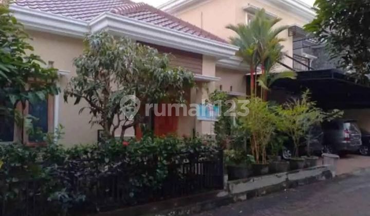 Code Ry166  
For Sale House in Merapi Regency Residential Area, North Jogja, UGM, on Kaliurang Road Km9, Yogyakarta
