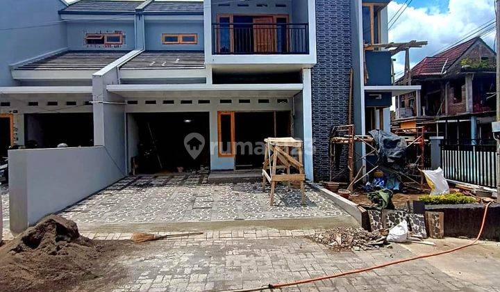 Rumah Baru Modern 2 Lantai Di Dalam Perumahan Di Jalan Kaliurang Km 8.5: 1