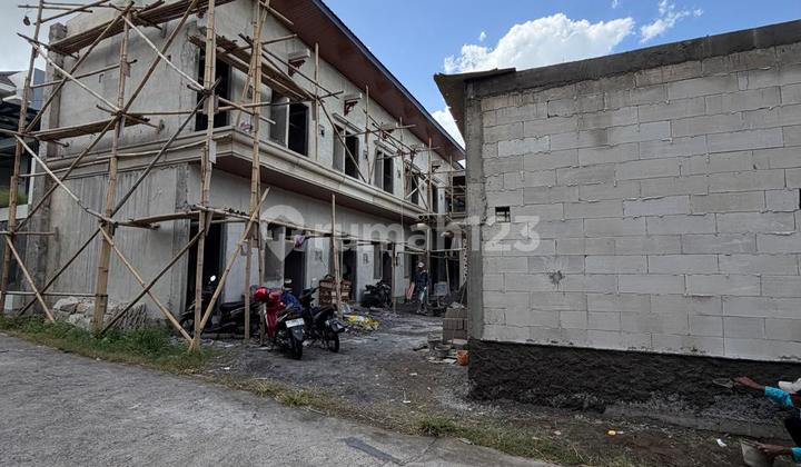 Exclusive Modern Boarding House for Sale, 16 Rooms Fully Furnished in Maguwoharjo Depok Sleman, Near Pasar Stan and Lottemar. 2