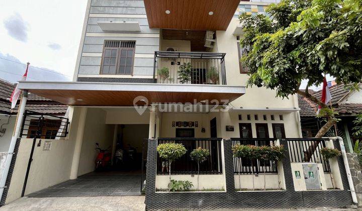 Rumah Dalam Cluster Dekat Uad Dan Rs Wirosaban Umbulharjo Pusat Kota Jogja

 1