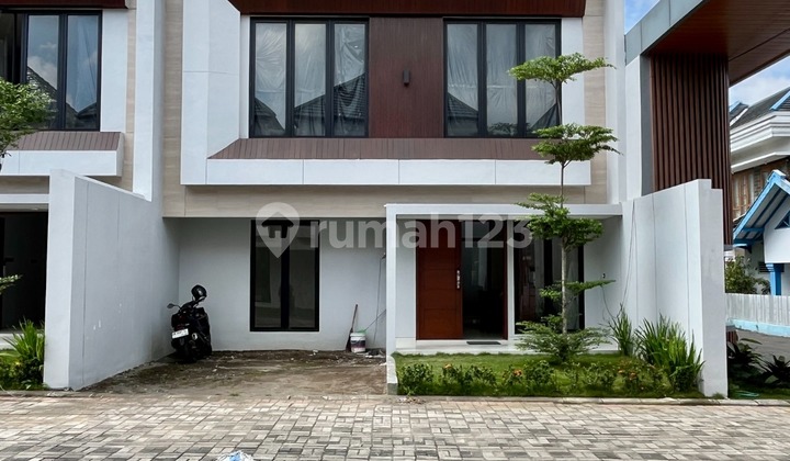 Rumah Baru Dalam Perumahan di Condongcatur Dekat UGM dan Pasar Kolombo JL Kaliurang Km 7,5
Rumah Baru Dalam Perumahan di Condongcatur Dekat UGM dan Pasar Kolombo JL Kaliurang Km 7,5