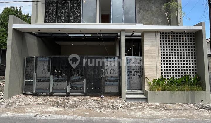 Super Cheap‼️ Brand New Move-In Ready 2-Story Contemporary Modern Fully Furnished House in Purwomartani, Kalasan, Sleman Near Purwomartani Toll Exit Price: 2.4 Billion [Negotiable] ----------------------------------------- Legality: SHM PBG *Area Magnet:* Near Adisucipto Airport 2