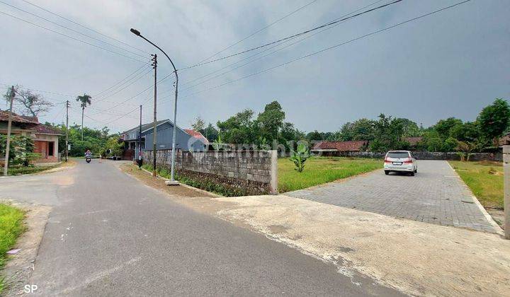 NEW OPEN 20 KAVLING CANTIK DAN STRATEGIS DI DEKAT PASAR GODEAN DAN RS. ATHUROT YOGYAKARTA 

Lokasi: 
Margoluwih Sayegan, Sleman
400 meter Dekat RS. Atthurot  2