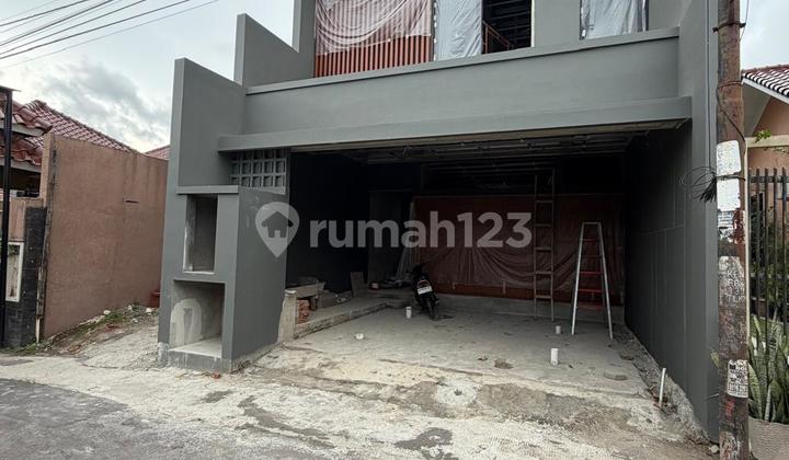 2-Storey Aesthetic Luxury House Affordable Price Strategic Location in Condongcatur Depok Sleman Near Pakuwon Mall 2