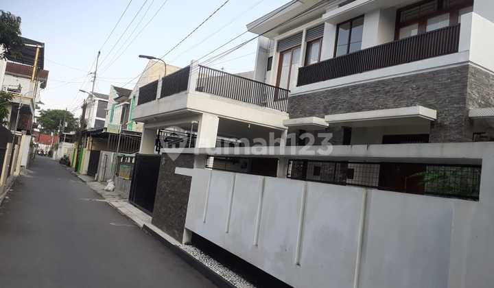 For Sale Elite House with SHM Land Certificate, Land Area 652m2 2
