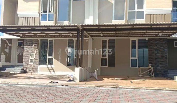 Rumah Minimalias Modern 
perumahan 
dekat Ugm & Sekolah Al Azhar

 1