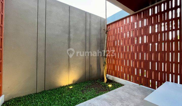 Rumah Baru Dalam Cluster Di Jl Godean Dalam Ring Road Dekat Kampus Stpn

luas  2