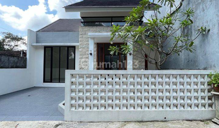 Banting Harga!dari Harga 750 Jutamenjadi 650 Juta Masih Bisa Nego!!!rumah Baru Canntik Minimalis - Harga Super Ekonomis Di Jalan Kaliurang Km 13  1