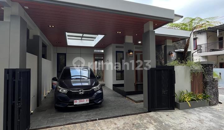 Premium Modern Tropical House with Extensive Land on Jalan Kaliurang Km. 13, Sukoharjo, Ngaglik, Sleman 2