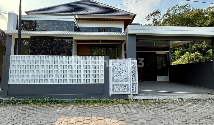 Rumah Baru Cantik Modern Limasan Di Pucangan Ngemplak Sleman Dekat Pasar Jangkang .