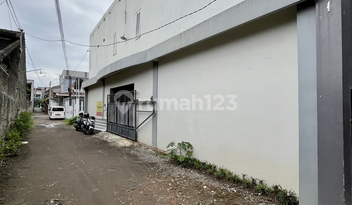 Exclusive Boarding House in Seturan Condongcatur Near UPN Campus Fully Furnished and Fully Occupied 2