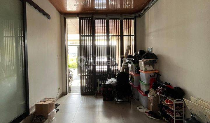 Rumah Mewah 2 Lantai Luas Dengan Kolam Renang Di Jalan Gito Gati Ngaglik Sleman Dekat Sch Mall 52