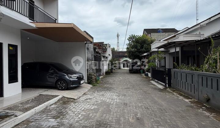 Rumah Cantik 2 Lantai Dalam Perumahan di Purwomartani Kalasan Sleman Dekat Swlayan Pamela 7 2