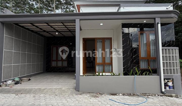 Murah Banget‼️Unit Hookrumah Mewah Limasan Modern Harga Murah Dalam Cluster di Pucangan Jalan Kaliurang Km 13 Ngemplak Sleman: