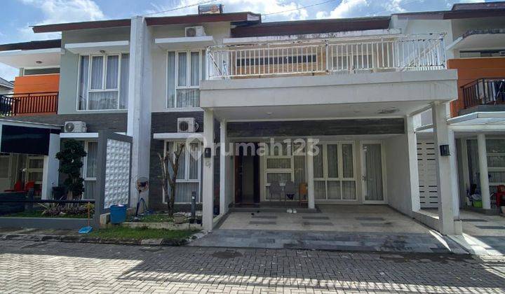 Rumah Mewah 2 Lantai Full Furnished Terawat Dalam Perumahan Elite Securty 24 Jam Di Dekat Jombo 1