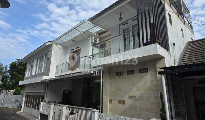 Rumah Mewah 2 Lantai Full Furnished Dalam Perumahan Tanjung Sari Ngaglik Sleman 2