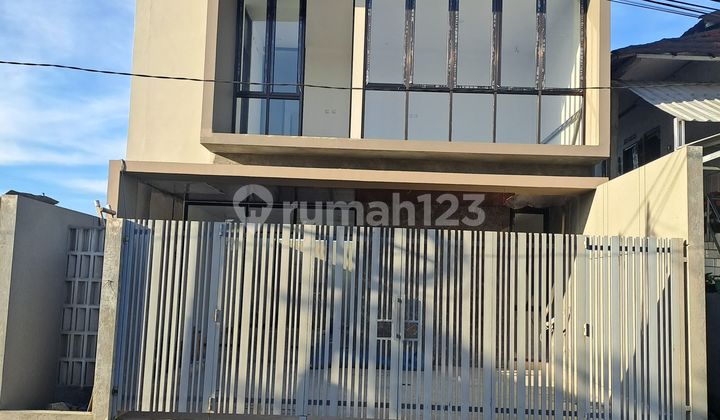 Rumah Baru Mewah 2 Lantai Modern Kontemporer Kekinian Di Dekat Balai Desa Purwomartani  2