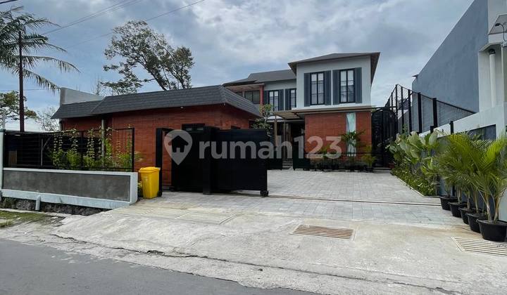 Villa Mewah dan Luas Full Furniture dengan Kolam Renang Dekat Kampus Uii Jl Kaliurang KM 14 Villa Mewah dan Luas Full Furniture dengan Kolam Renang Dekat Kampus Uii Jl Kaliurang KM 14