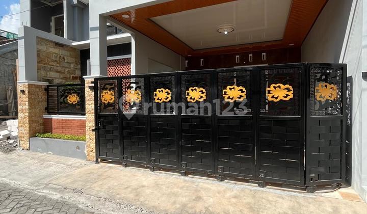 Modern New House With Spacious Land And Very Open Layout Near Model Wedomartani Elementary School Ngemplak Sleman 2