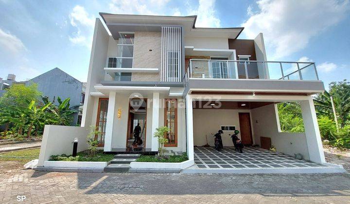 Rumah Mewah Premium 2 Lantai Dalam Perumahan Merapi Regency Jalan Kaliurang Km  1