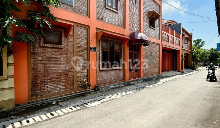 Kost Eklusif - Klasik Modern Kekinian Di Area Premium Di Kelilingi Kampus Elite Di Condong Catur Sleman Jogja Kost Eklusif - Klasik Modern Kekinian Di Area Premium Di Kelilingi Kampus Elite Di Condong Catur Sleman Jogja